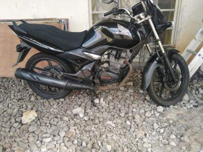 Honda Bike 150CC - Roadsters