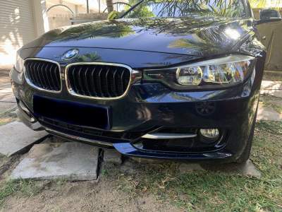 BMW 320i (F30) Sport Line 2L T - Luxury Cars