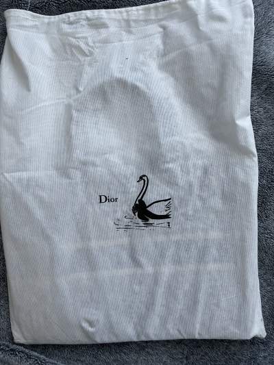 Christian Dior Tote bag - Bags on Aster Vender