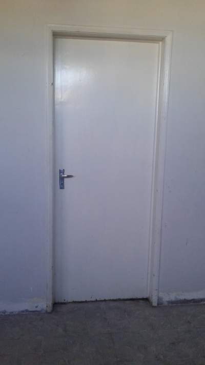 door - Others on Aster Vender