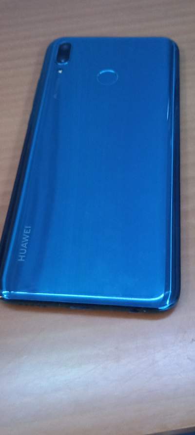 HUWAEI Y9 - Huawei Phones