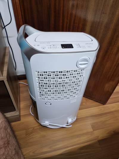 Lg dehumidifier & air purifier - All household appliances on Aster Vender