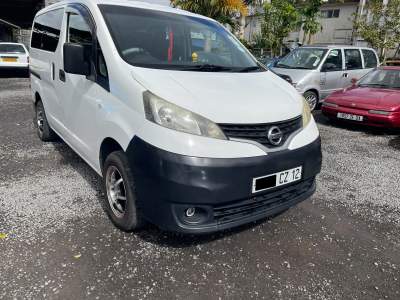Nissan NV200 YR 12  - Cargo Van (Delivery Van) on Aster Vender