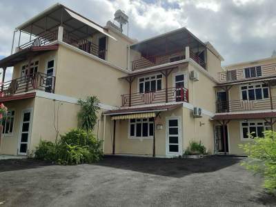 Seaview Triplex - flic en flac - 3 chambres - 57506031 - Apartments on Aster Vender