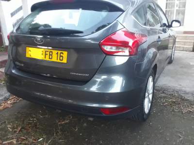 Ford Focus Titanium - Compact cars on Aster Vender