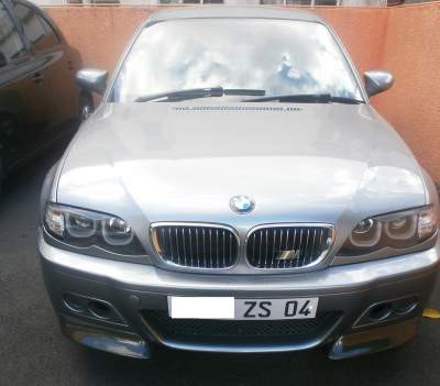 BMW 318 I - Family Cars on Aster Vender