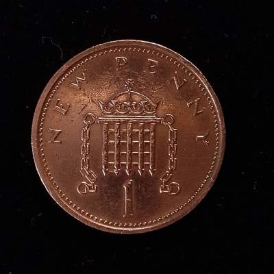 old coins for different country in the  would  - Coins on Aster Vender