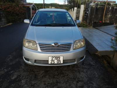 Toyota corolla Nze 05 - Family Cars