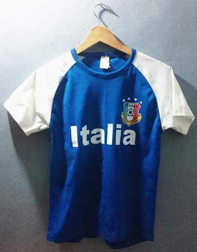 T-SHIRT - SIZE S - T shirts (Men) on Aster Vender