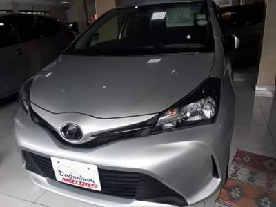 TOYOTA VITZ  - Family Cars on Aster Vender