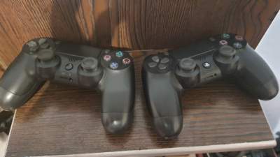 Ps4 controller  - Other Indoor Sports & Games on Aster Vender
