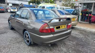 Mitsubishi Lancer Year 98 - Compact cars on Aster Vender