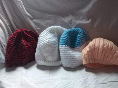 Bonnet et pochette  - Hats & Caps