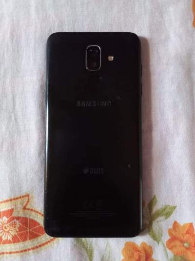 Samsung J8 no scratch - Android Phones on Aster Vender