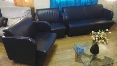 Leather sofa for sale - Living room sets on Aster Vender