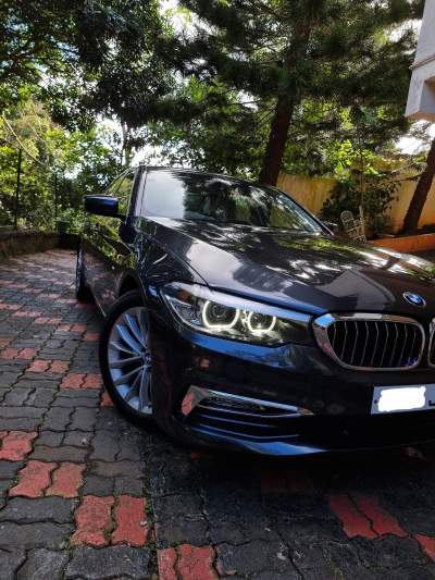 BMW 530i LUXURY LINE  - Luxury Cars