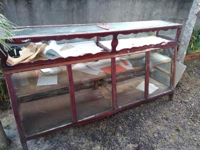 Vitrine a vendre - Shelves on Aster Vender