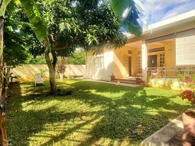 (Ref. MA7-447)  Belle maison plain-pied  - House on Aster Vender