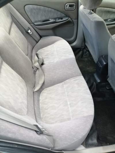 NISSAN - SUNNY - 2002 - Family Cars