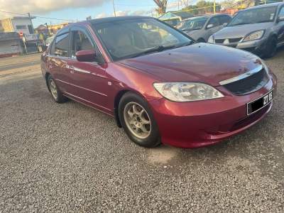 Honda Civic Year 05   - Family Cars on Aster Vender