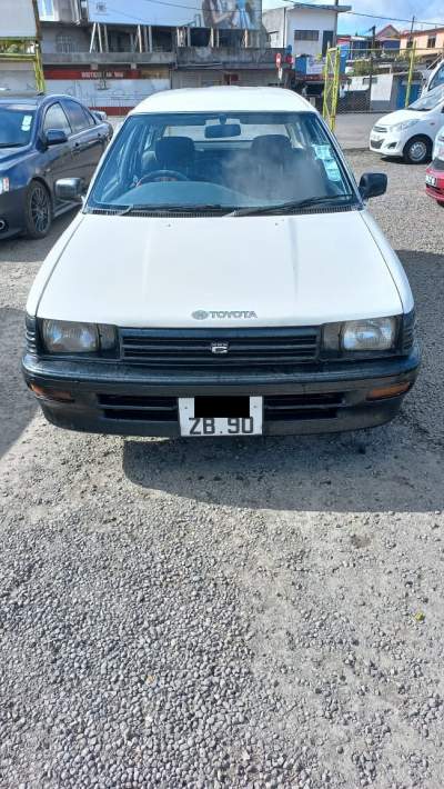 Toyota Corolla Autovan Year 90  - Family Cars on Aster Vender