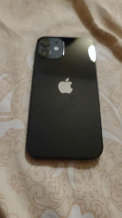 Iphone 12 mini black - iPhones on Aster Vender