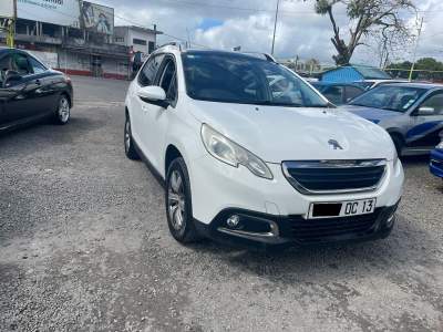 Peugeot 2008 Year 13  - SUV Cars on Aster Vender