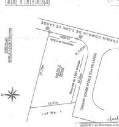 LAND ON SALE AT POINTE AUX PIMENTS - RS 1.4 M NEG  - Land on Aster Vender