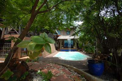 GRANDE MAISON DE 425M2 WEST COAST BLACK RIVER - House