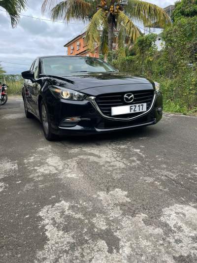 Mazda 3 skyactive 2017 - Sport Cars