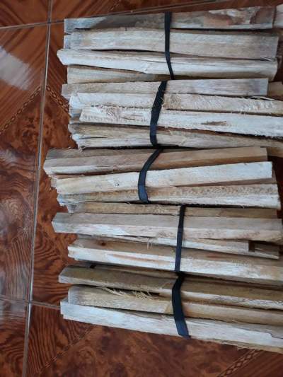 Wood for prayers and weddings  - Plants and Trees