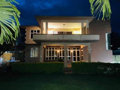 HOUSE ON SALE AT MARE D'ALBERT - 7.5 M - House