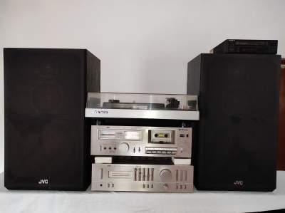 chaine hifi - Other Musical Equipment on Aster Vender