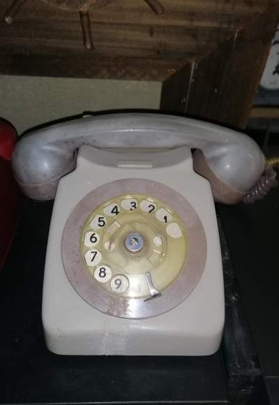 Vintage rotary phone - Antiquities on Aster Vender