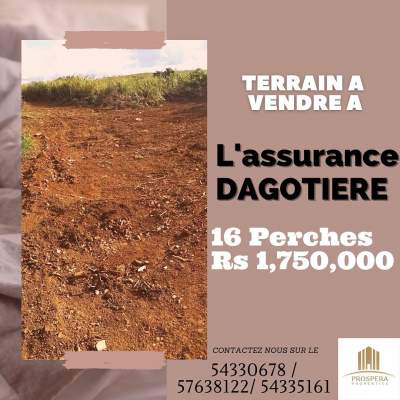 LAND FOR SALE // TERRAIN A VENDRE  - Land