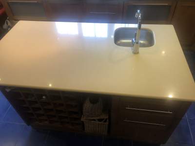 Kitchen island - Oak & Granite - Kitchen Tables