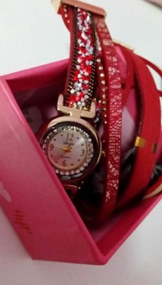 Ladies fashion watch - Watches on Aster Vender