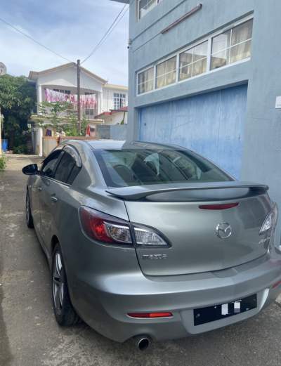 Mazda Axela For Sale - Compact cars on Aster Vender