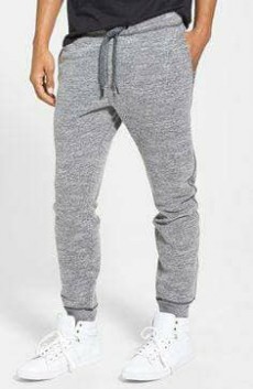 Jogger & huddies - Pants (Men) on Aster Vender