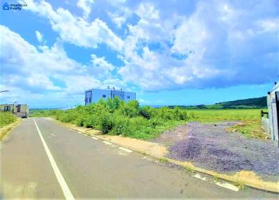 11.6 Perches for sales in Roche Brunes - Land