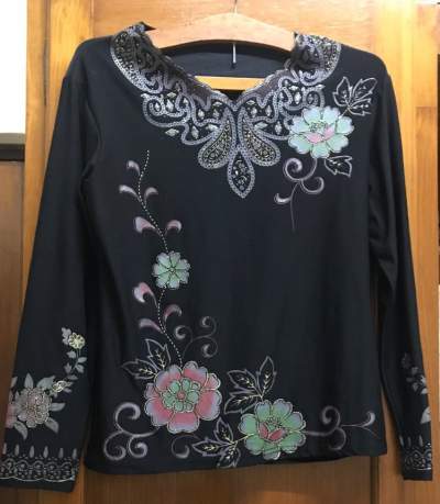 Black Top with flowery design - Tops (Women) on Aster Vender