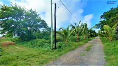 Fantastic plot of land 8.55 perches or 94.4 toises in St Francois - Land
