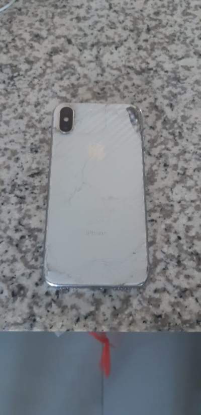 Iphone x 64gb - iPhones on Aster Vender