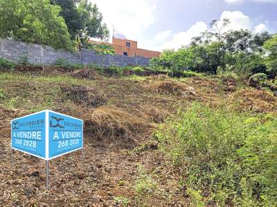 (Ref. MA7-629) Terrain résidentiel proche de l'autoroute - Land