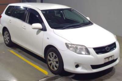 Corolla Fielder - Family Cars