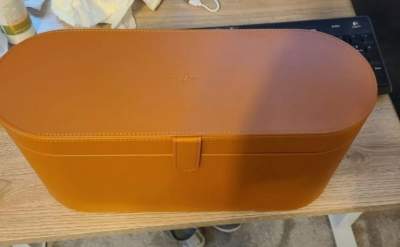 Dyson Airwap - Hair treatment on Aster Vender