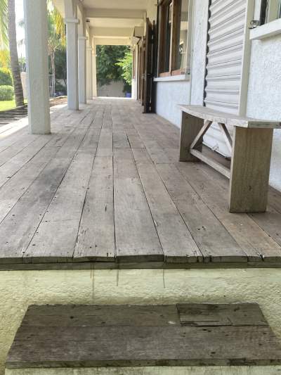 Decking 62m2 - Others on Aster Vender