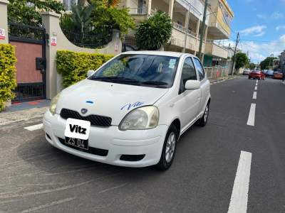 TOYOTA VITZ  YR 04 Automatic  - Family Cars on Aster Vender
