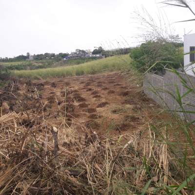 Terrain a vendre a Grand Gaube. Swipe for more pics! - Land