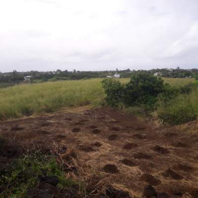 Terrain a vendre a Grand Gaube. Swipe for more pics! - Land